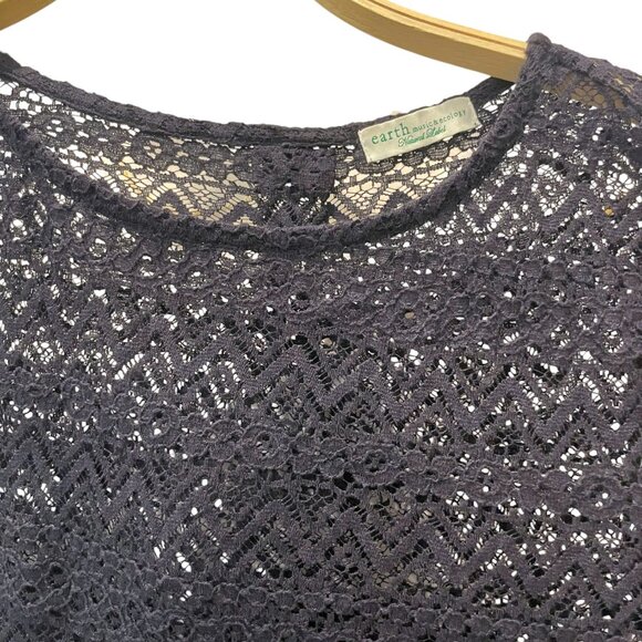 Lace Crochet Short Sleeve Blouse – Charcoal Gray - Picture 2 of 3